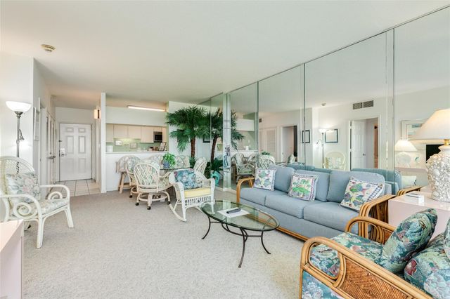 1401 E Beach Drive 212, Galveston, TX 77550