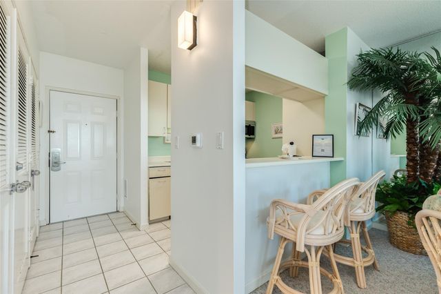 1401 E Beach Drive 212, Galveston, TX 77550