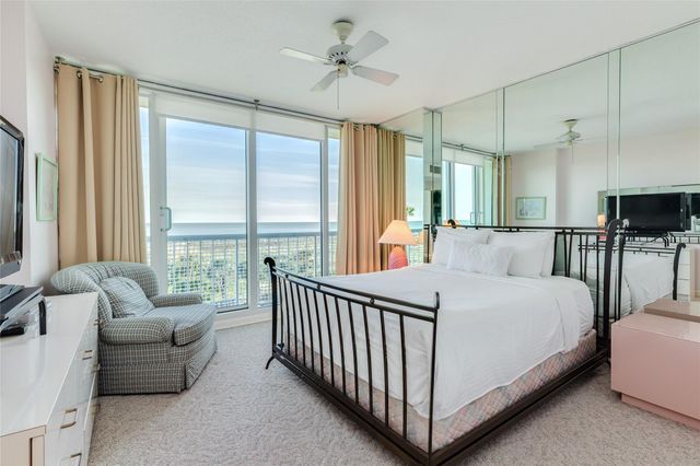 1401 E Beach Drive 212, Galveston, TX 77550