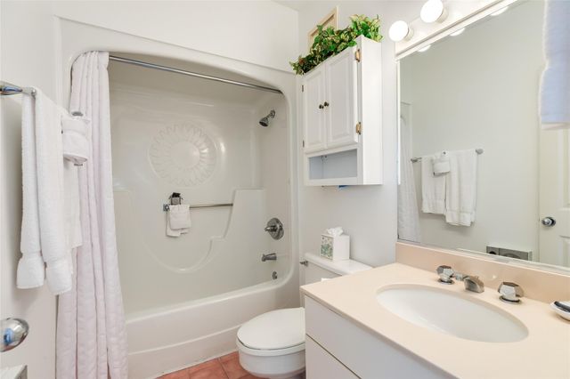 1401 E Beach Drive 212, Galveston, TX 77550