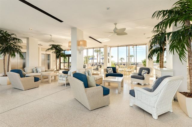 1401 E Beach Drive 212, Galveston, TX 77550