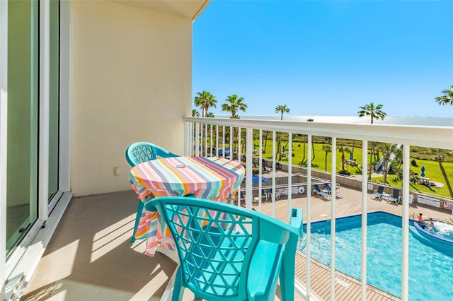 1401 E Beach Drive 212, Galveston, TX 77550