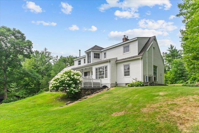 15 Essex Highlands, Essex, VT 05452