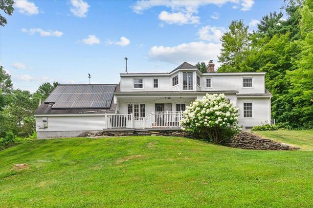 15 Essex Highlands, Essex, VT 05452