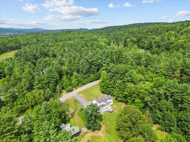 15 Essex Highlands, Essex, VT 05452