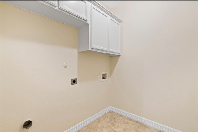 2310 Gilmour Ave, Corpus Christi, TX 78414
