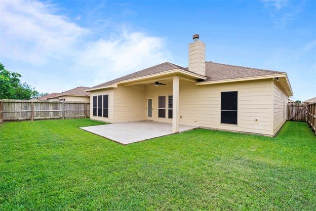 2310 Gilmour Ave, Corpus Christi, TX 78414