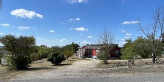 538 County Road 4510, Hondo, TX 78861