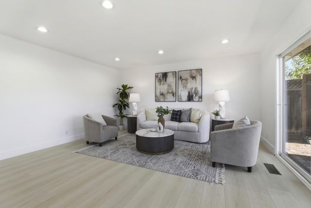 6385 Tamalpais Avenue, San Jose, CA 95120