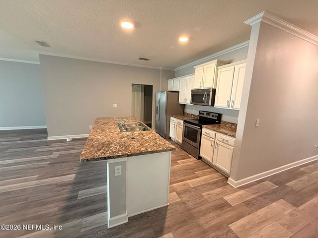 8607 DYLAN MICHAEL Drive, Jacksonville, FL 32210