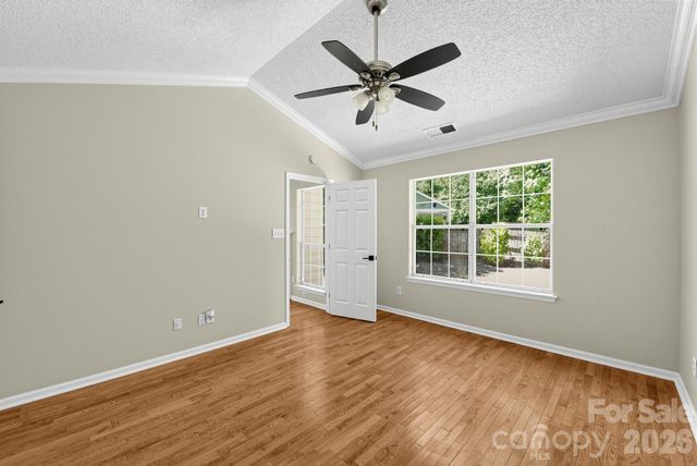 9210 Rotherham Lane, Charlotte, NC 28216