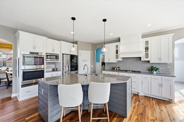 6519 106th Avenue N, Brooklyn Park, MN 55445