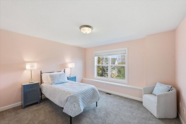 6519 106th Avenue N, Brooklyn Park, MN 55445
