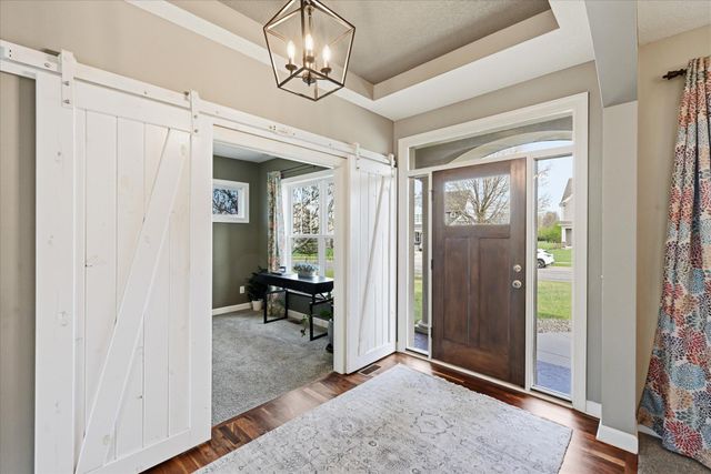 6519 106th Avenue N, Brooklyn Park, MN 55445