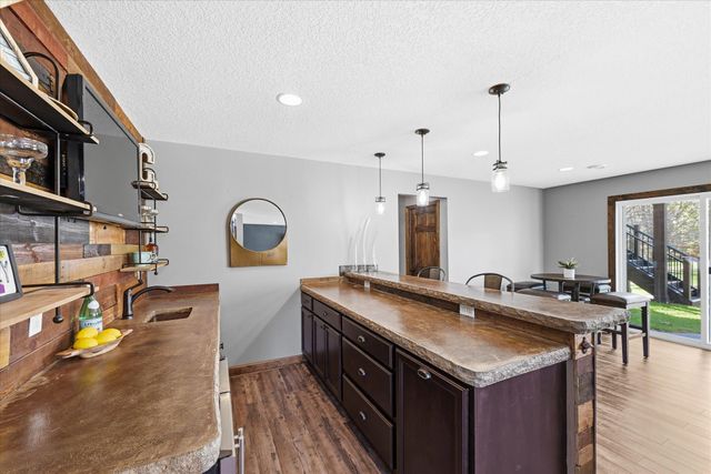 6519 106th Avenue N, Brooklyn Park, MN 55445