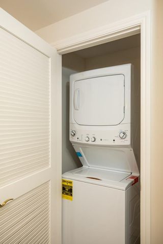 1 W Edith Avenue A101, Los Altos, CA 94022