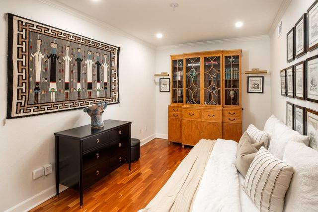 1 W Edith Avenue A101, Los Altos, CA 94022