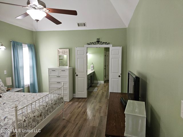 105 Mckinzie Cove, Hernando, MS 38632