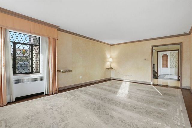 4430 Brownsville Rd, Whitehall, PA 15236