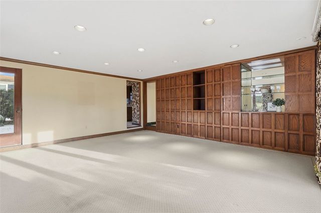 4430 Brownsville Rd, Whitehall, PA 15236