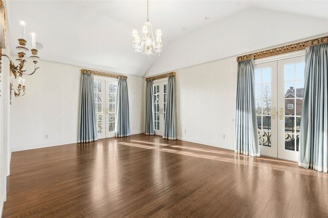 4430 Brownsville Rd, Whitehall, PA 15236