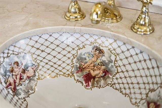 4430 Brownsville Rd, Whitehall, PA 15236