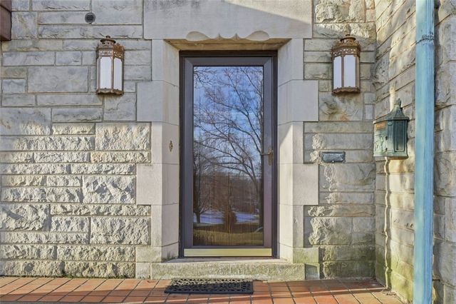 4430 Brownsville Rd, Whitehall, PA 15236