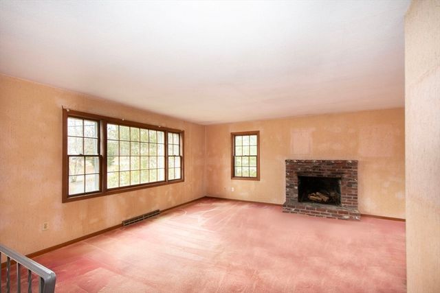 95 Blackmount Drive, Marshfield, MA 02050