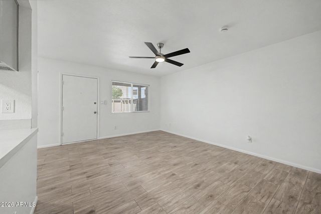 5984 N 48TH Avenue, Glendale, AZ 85301