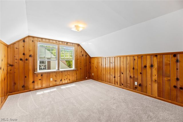 2585 25th Street, Cuyahoga Falls, OH 44223