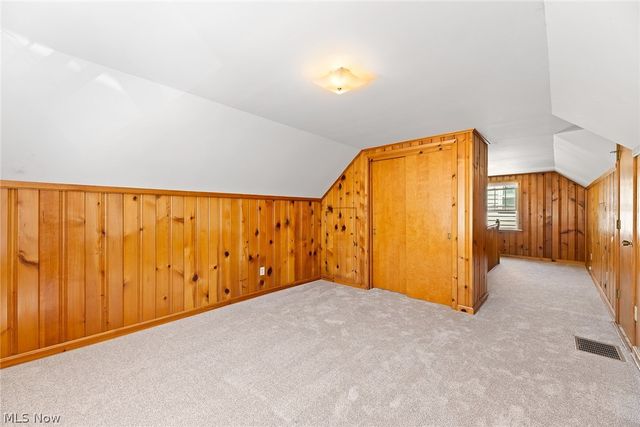 2585 25th Street, Cuyahoga Falls, OH 44223
