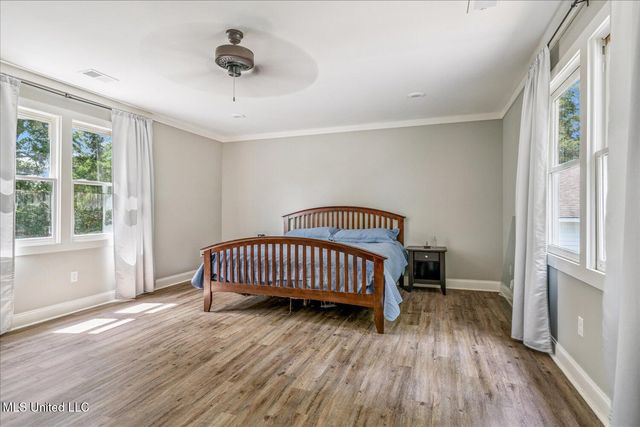 260 E College Avenue, Holly Springs, MS 38635