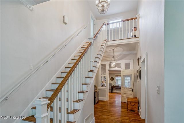 260 E College Avenue, Holly Springs, MS 38635
