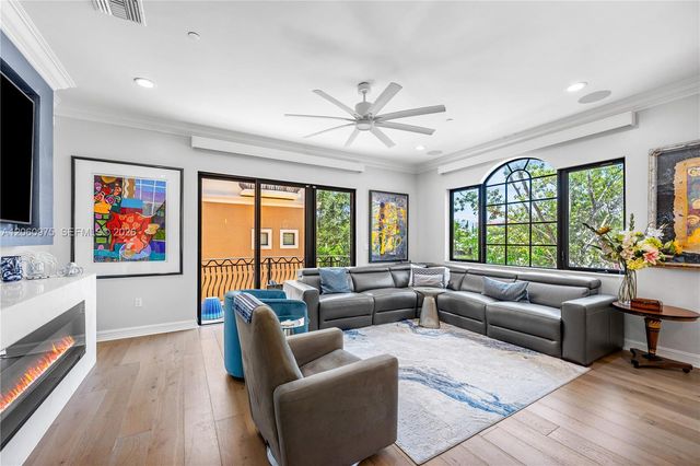 2106 SE 7th Street 2106, Pompano Beach, FL 33062