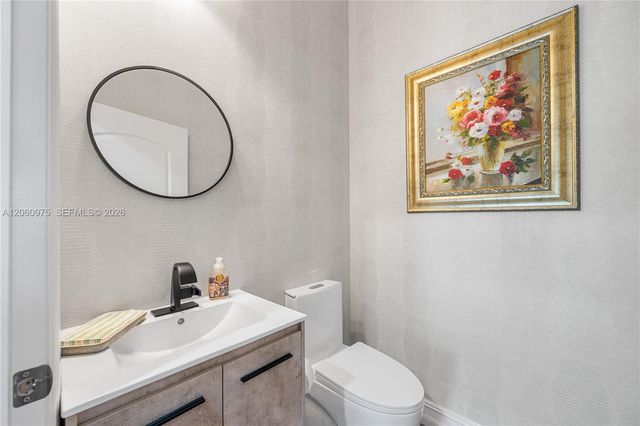 2106 SE 7th Street 2106, Pompano Beach, FL 33062