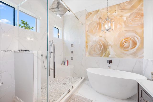 2106 SE 7th Street 2106, Pompano Beach, FL 33062
