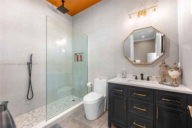 2106 SE 7th Street 2106, Pompano Beach, FL 33062