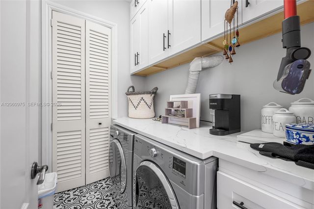 2106 SE 7th Street 2106, Pompano Beach, FL 33062