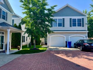 450 Naugatuck Avenue 450, Milford, CT 06460