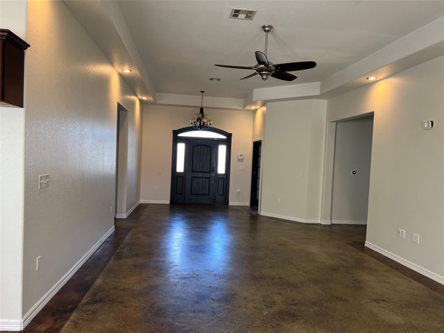 13354 Knollcrest Street, Houston, TX 77015