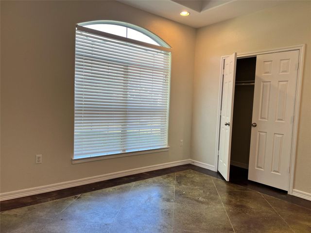 13354 Knollcrest Street, Houston, TX 77015