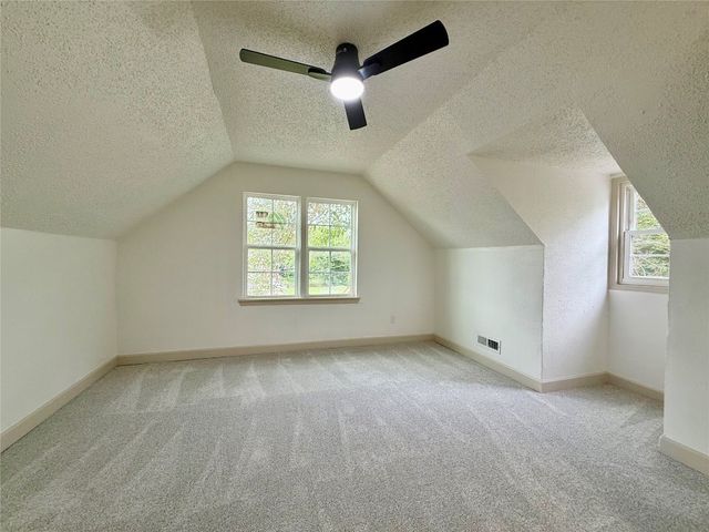 202 E Northrup Drive, Midwest City, OK 73110