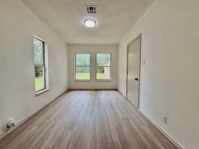 202 E Northrup Drive, Midwest City, OK 73110