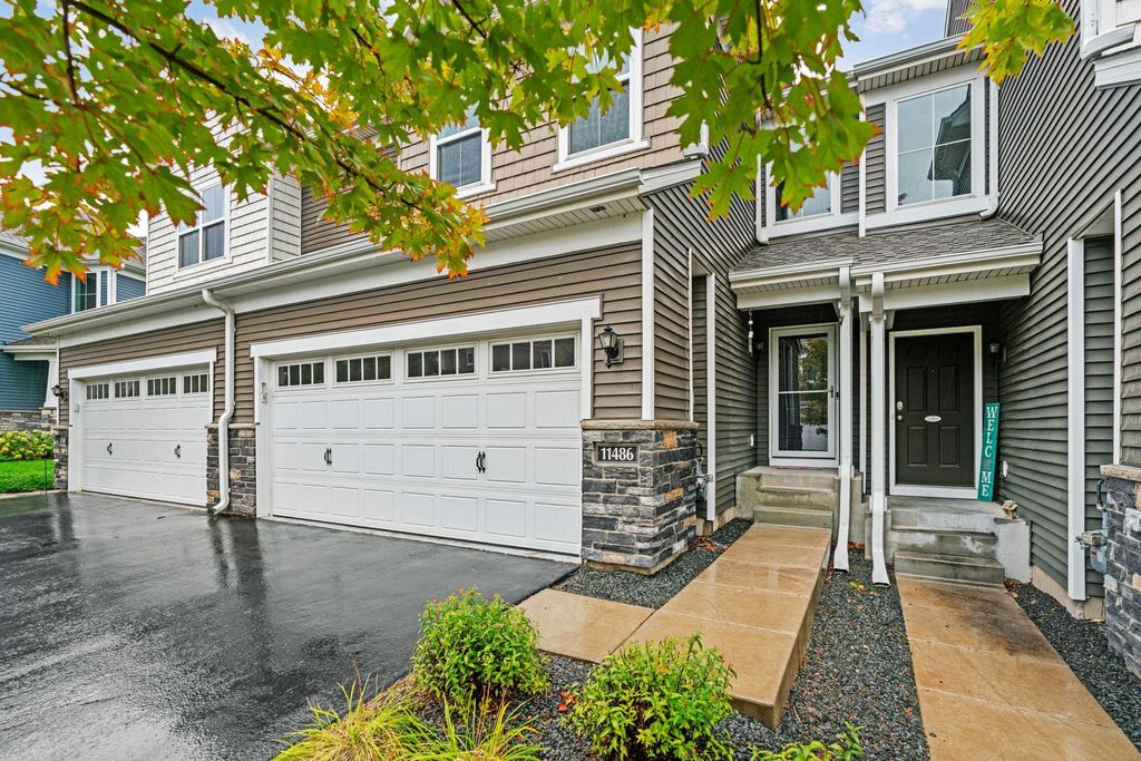 11486 81st Place N, Maple Grove, MN 55369 — photo 3