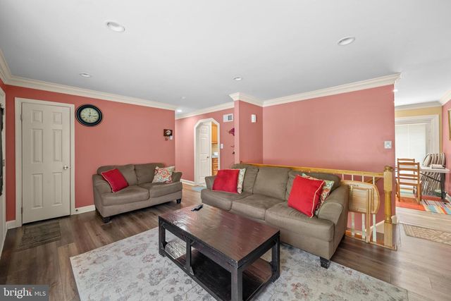 13415 KINGSMAN RD, Woodbridge, VA 22193