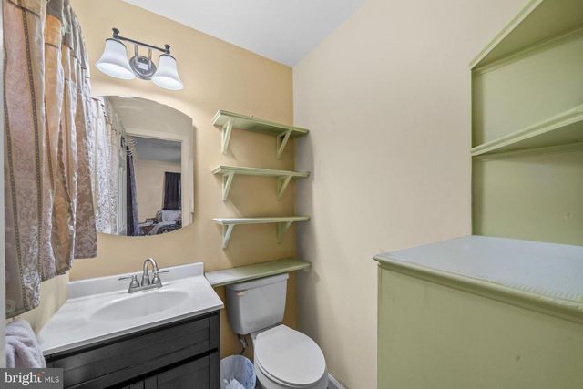 13415 KINGSMAN RD, Woodbridge, VA 22193