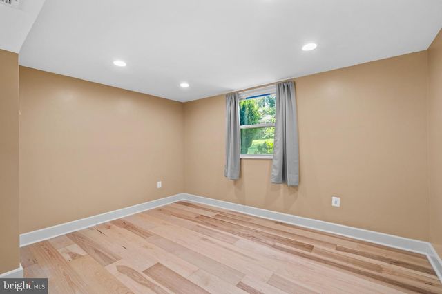 13415 KINGSMAN RD, Woodbridge, VA 22193