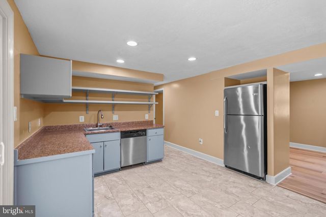 13415 KINGSMAN RD, Woodbridge, VA 22193
