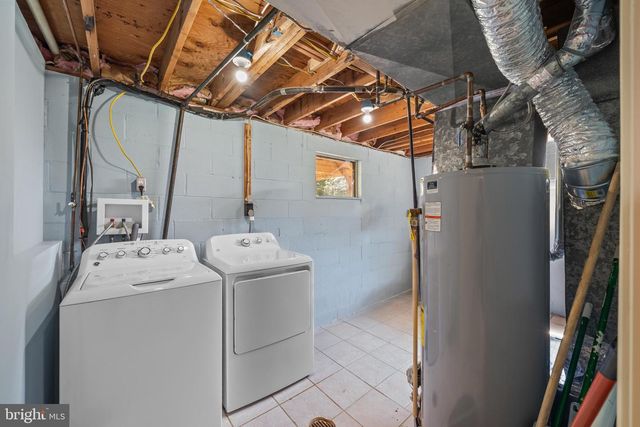13415 KINGSMAN RD, Woodbridge, VA 22193