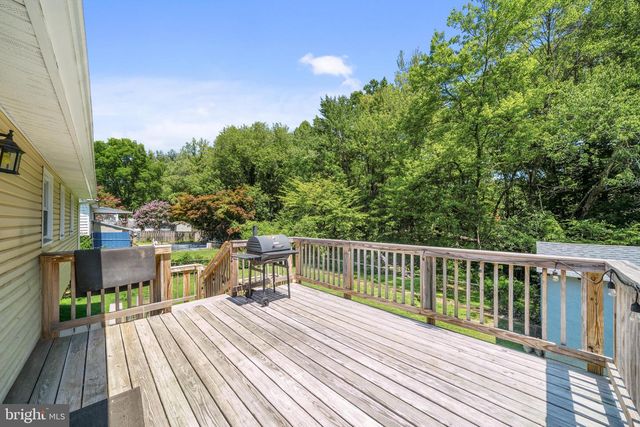 13415 KINGSMAN RD, Woodbridge, VA 22193